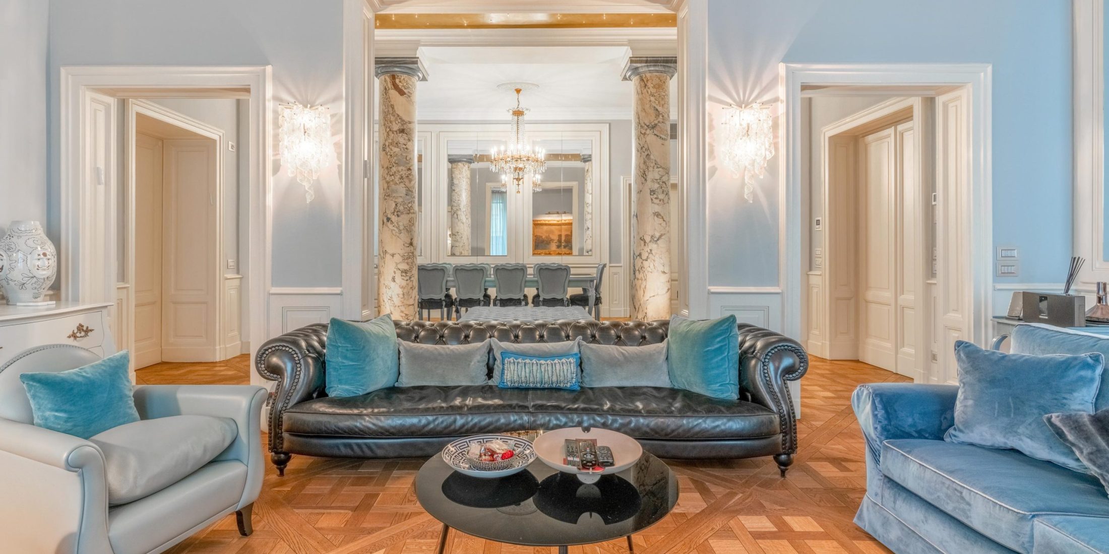 Stunning prestigious residence in a period building