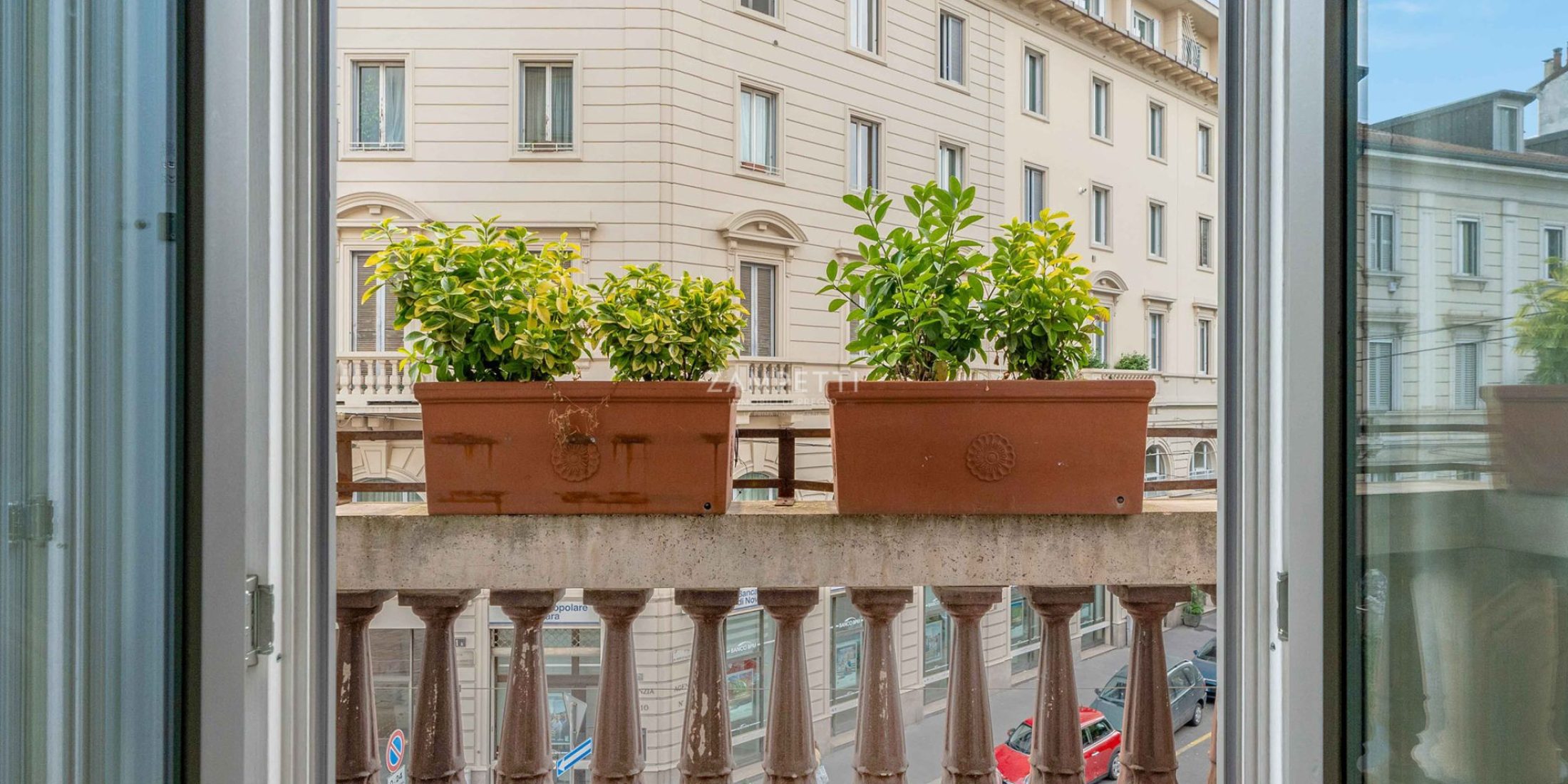Exclusive residence in a historic building