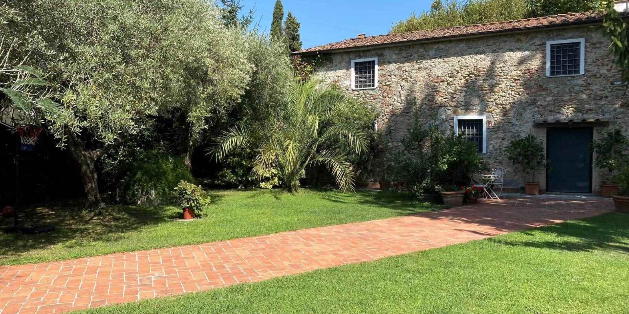 An authentic gem in the Tuscan landscape